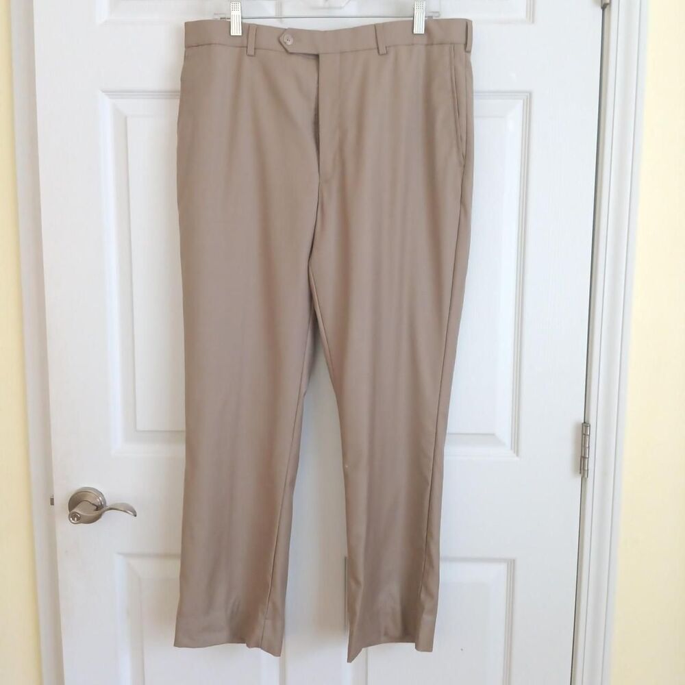 Classic Roundtree & Yorke Easy Care Wool dress pants 36x29